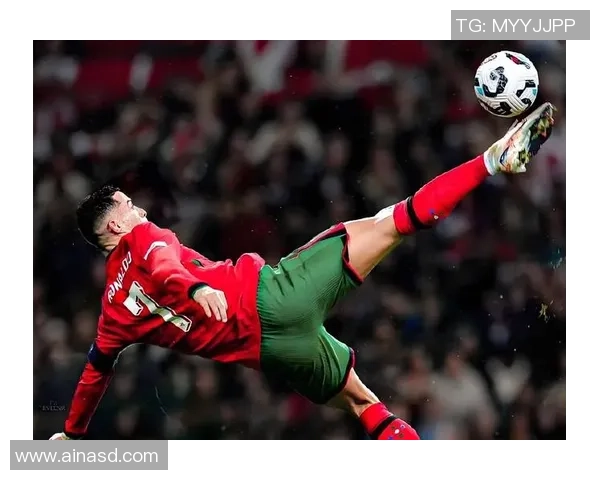 足球明星阿菲夫的职业生涯与成就解析